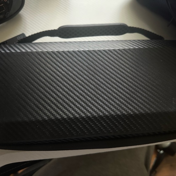 Valve Steam Deck 3tb bundle - Picture 4 of 4